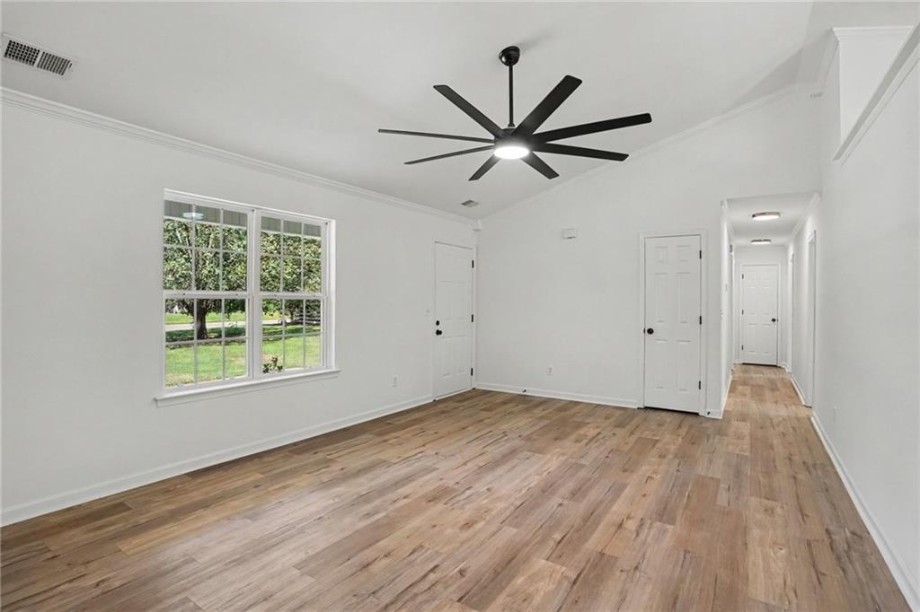 305 Veal Road Covington, GA 30016 - Photo 7 of 25 Gallery Image 7