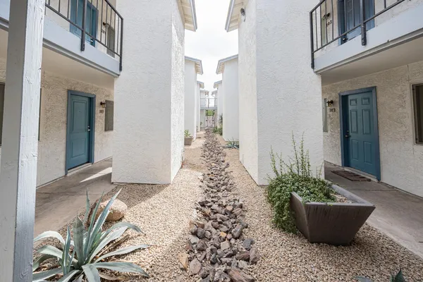 $1,095 | 349 North 11th Street, Unit 106, Phoenix, AZ 85006