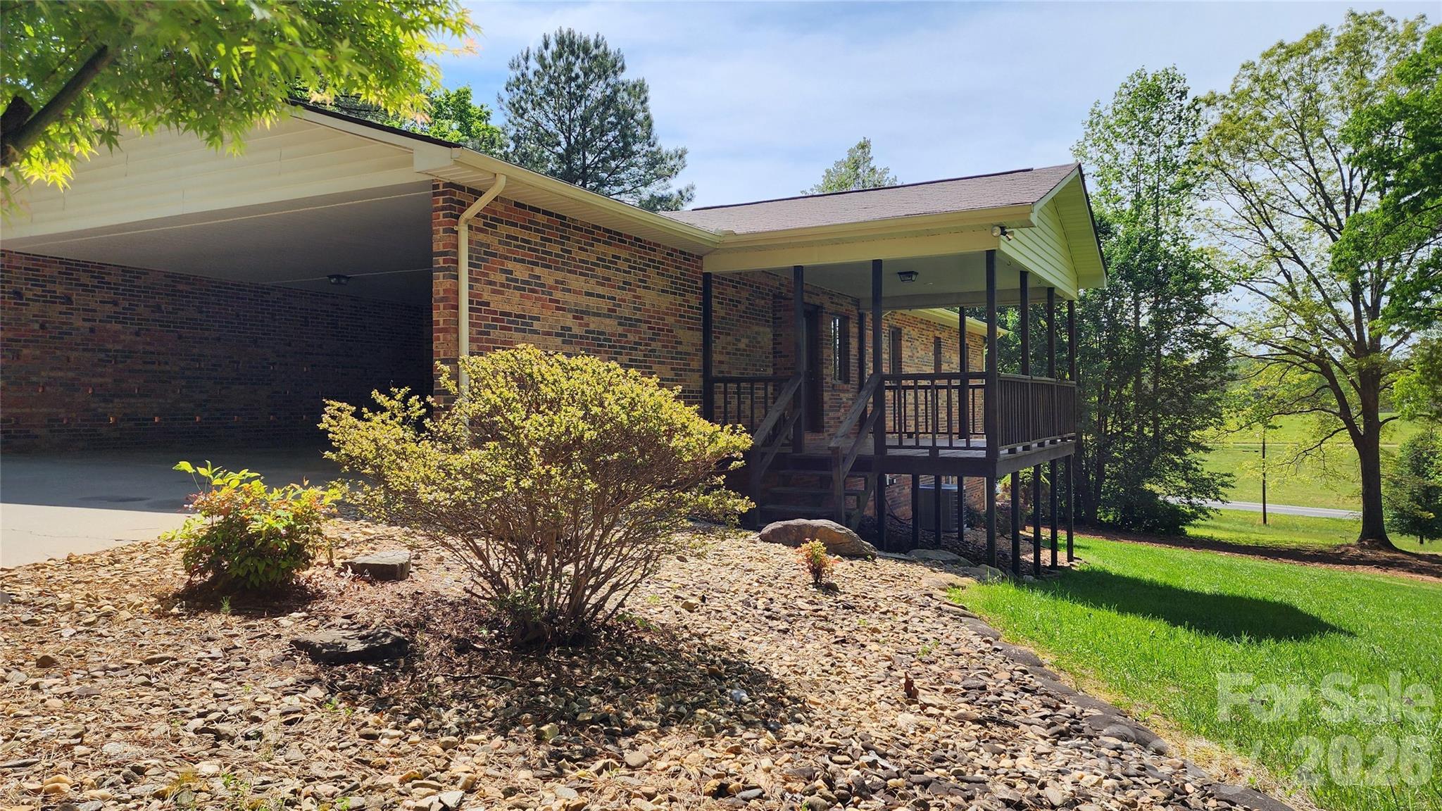 2076 Jay Clark Road Morganton, NC 28655 - Photo 28 of 40 Gallery Image 28