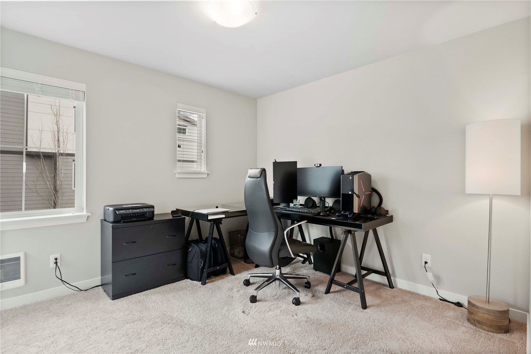 1325 Seattle Hill Road, Unit C4 Bothell, WA 98012 - Photo 20 of 33 a view of workspace with windows