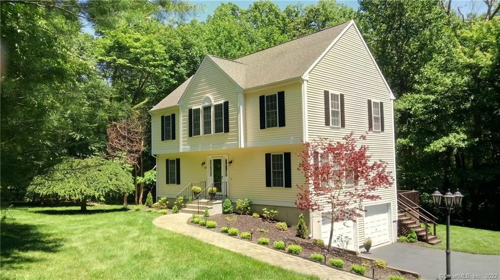 142 Ironworks Road Clinton, CT 06413 - Photo 1 of 1 Front