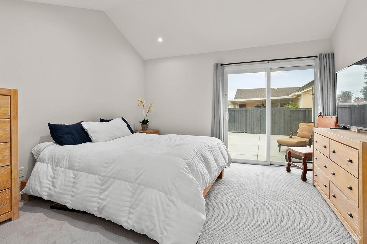 7685 Beverly Drive Rohnert Park, CA 94928 - Photo 12 of 23