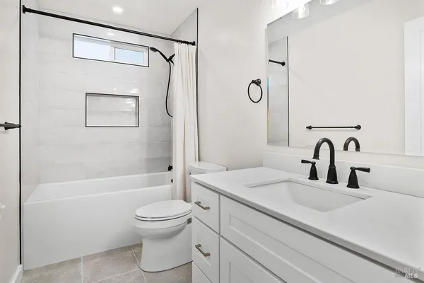 $819,000 | 7685 Beverly Drive, Rohnert Park, CA 94928