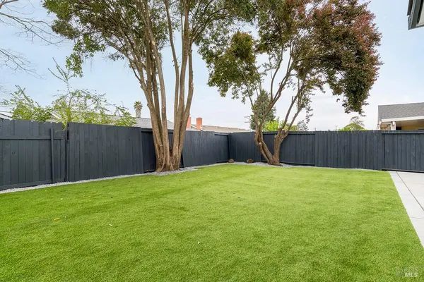 $819,000 | 7685 Beverly Drive, Rohnert Park, CA 94928