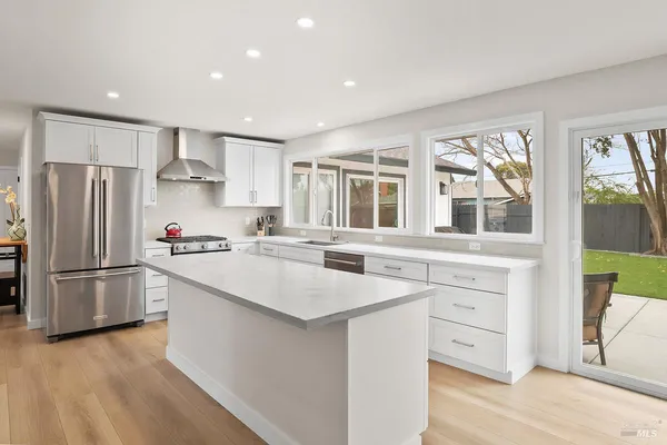 $819,000 | 7685 Beverly Drive, Rohnert Park, CA 94928