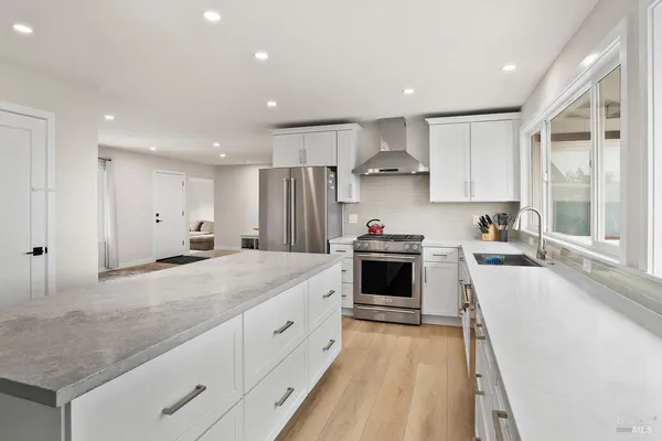 $819,000 | 7685 Beverly Drive, Rohnert Park, CA 94928