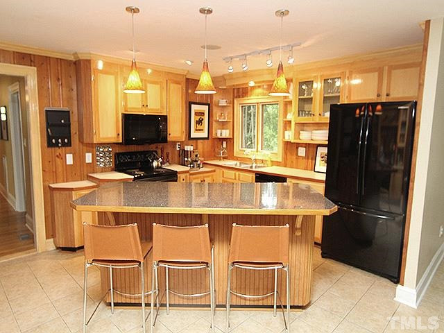 608 Rosemont Avenue Raleigh, NC 27607 - Photo 6 of 24 Kitchen