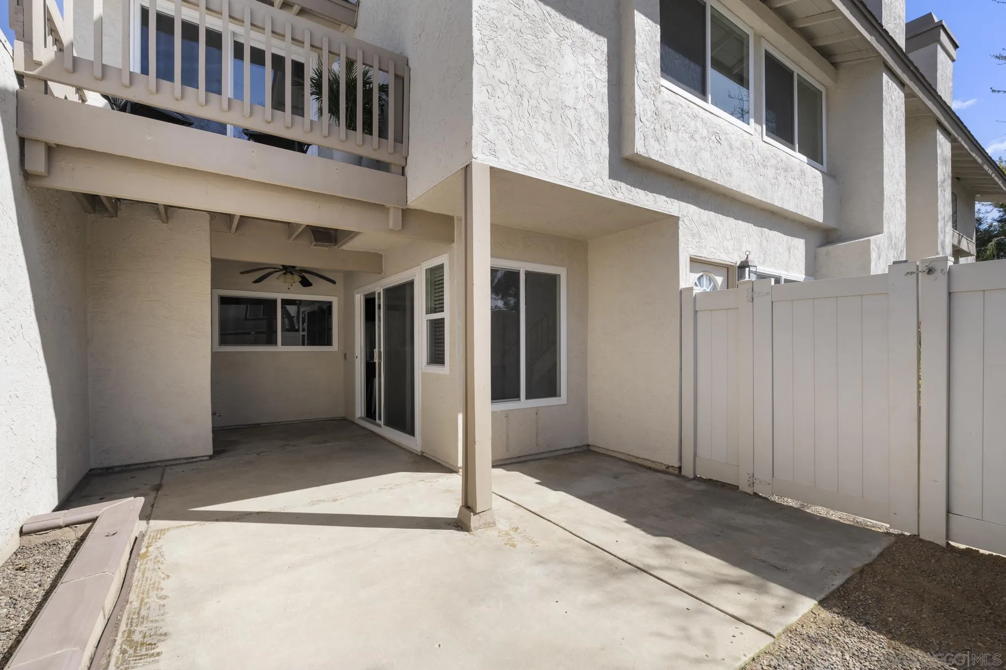 183 Countryhaven Road Encinitas, CA 92024 - Photo 20 of 28 a view of an entrance of the building