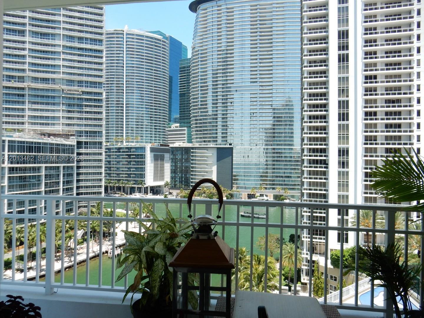 801 Brickell Key Boulevard, Unit 1102 Miami, FL 33131 - Photo 6 of 27