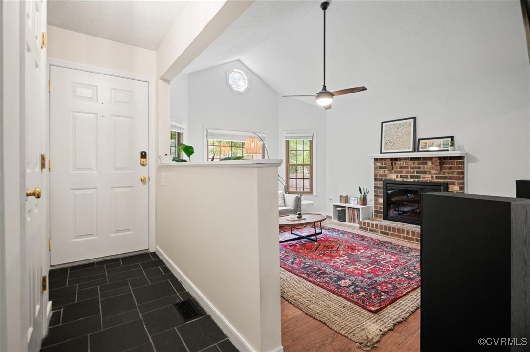8613 Pleasant Ridge Road Richmond, VA 23237 - Photo 5 of 39 Foyer