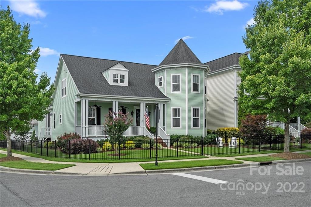 17030 Hedgerow Park Road Charlotte, NC 28277 - Photo 1 of 33 Gallery Image 1