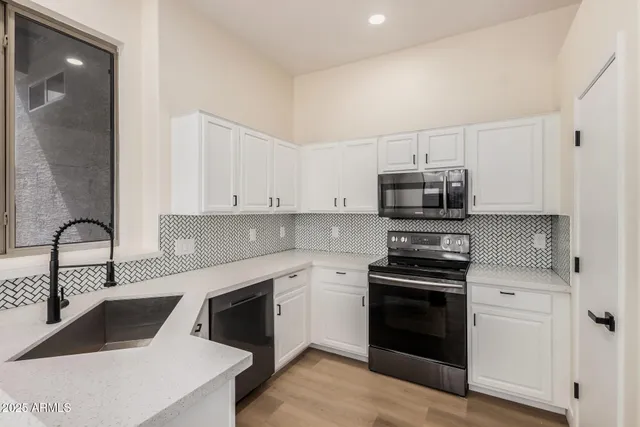 $405,000 | 1521 East Chambers Street, Phoenix, AZ 85040