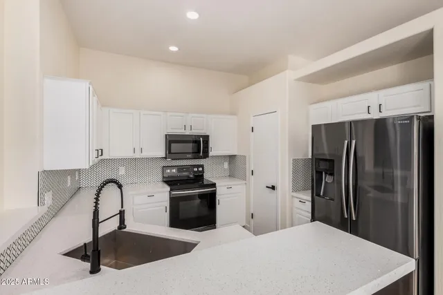 $405,000 | 1521 East Chambers Street, Phoenix, AZ 85040