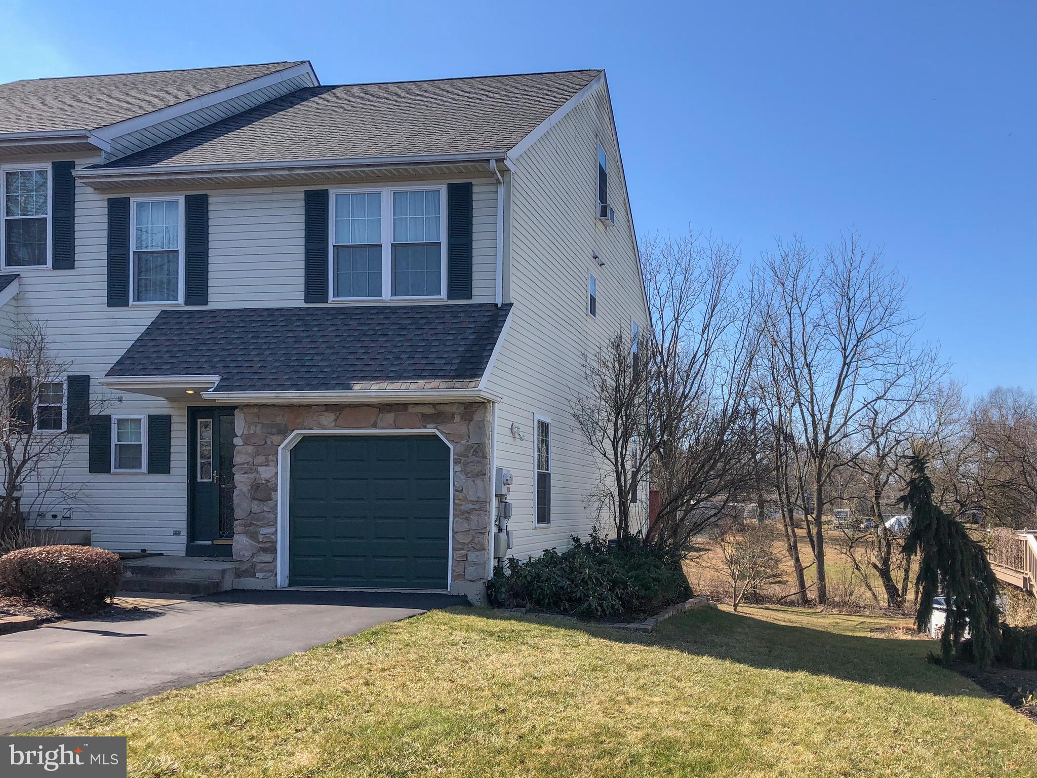 42 Country Road Perkasie, PA 18944 - Photo 1 of 21 Gallery Image 1
