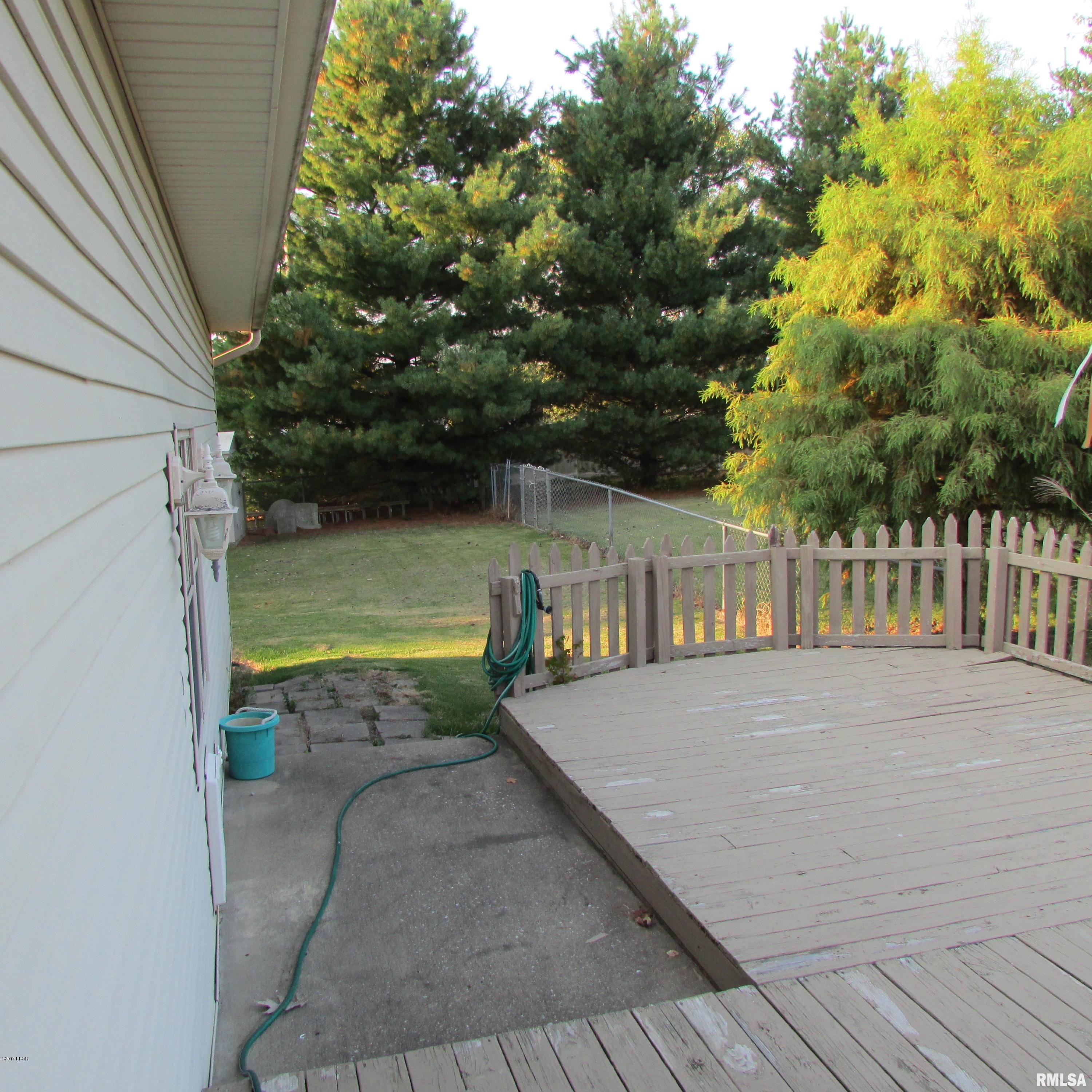 416 Bixler Road Eldorado, IL 62930 - Photo 27 of 39 Gallery Image 27