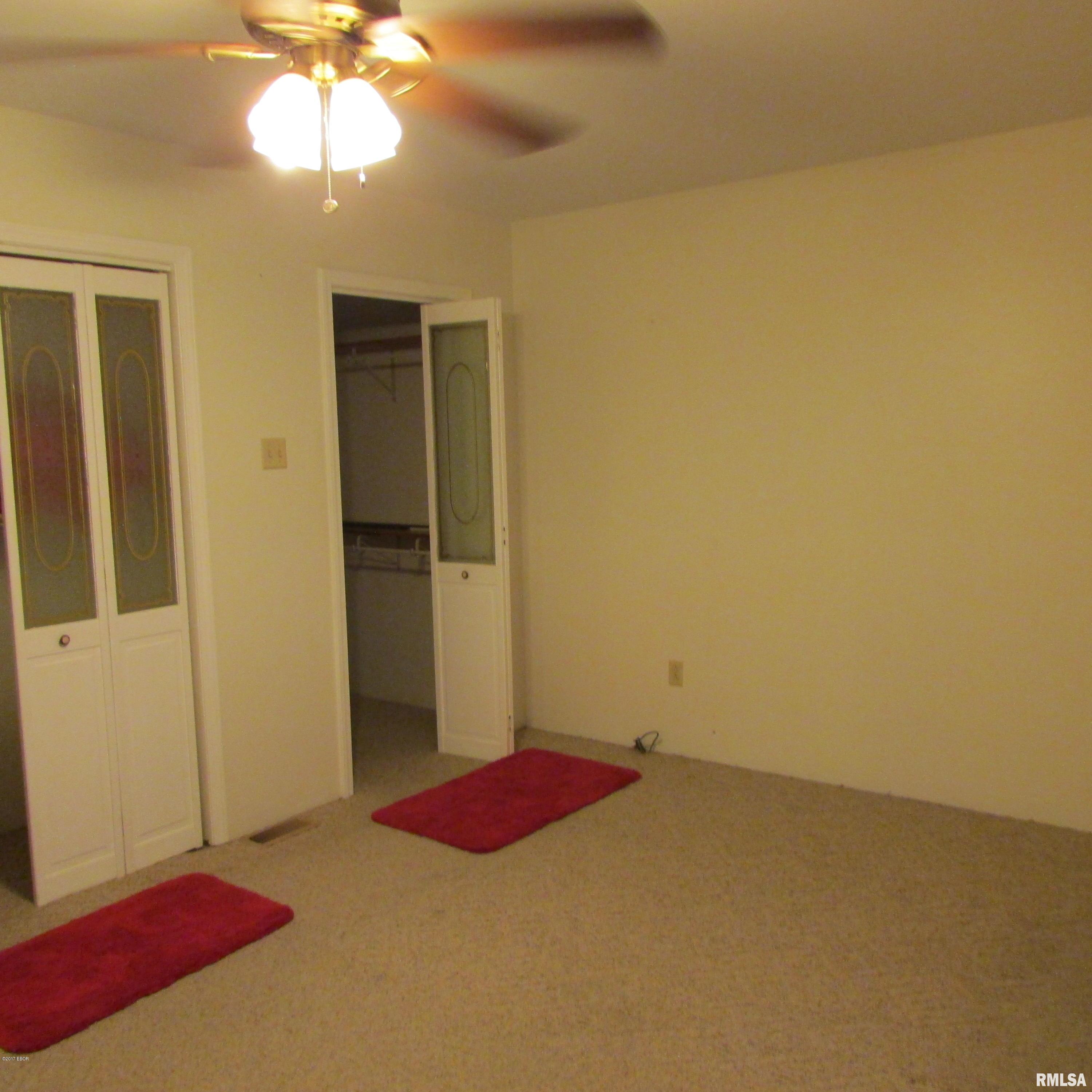 416 Bixler Road Eldorado, IL 62930 - Photo 3 of 39 Gallery Image 3