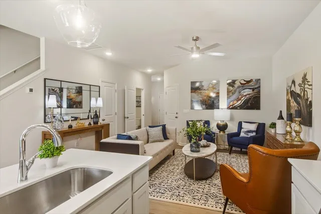 $194,900 | 2039 Hillman Way, Roebuck, SC 29376