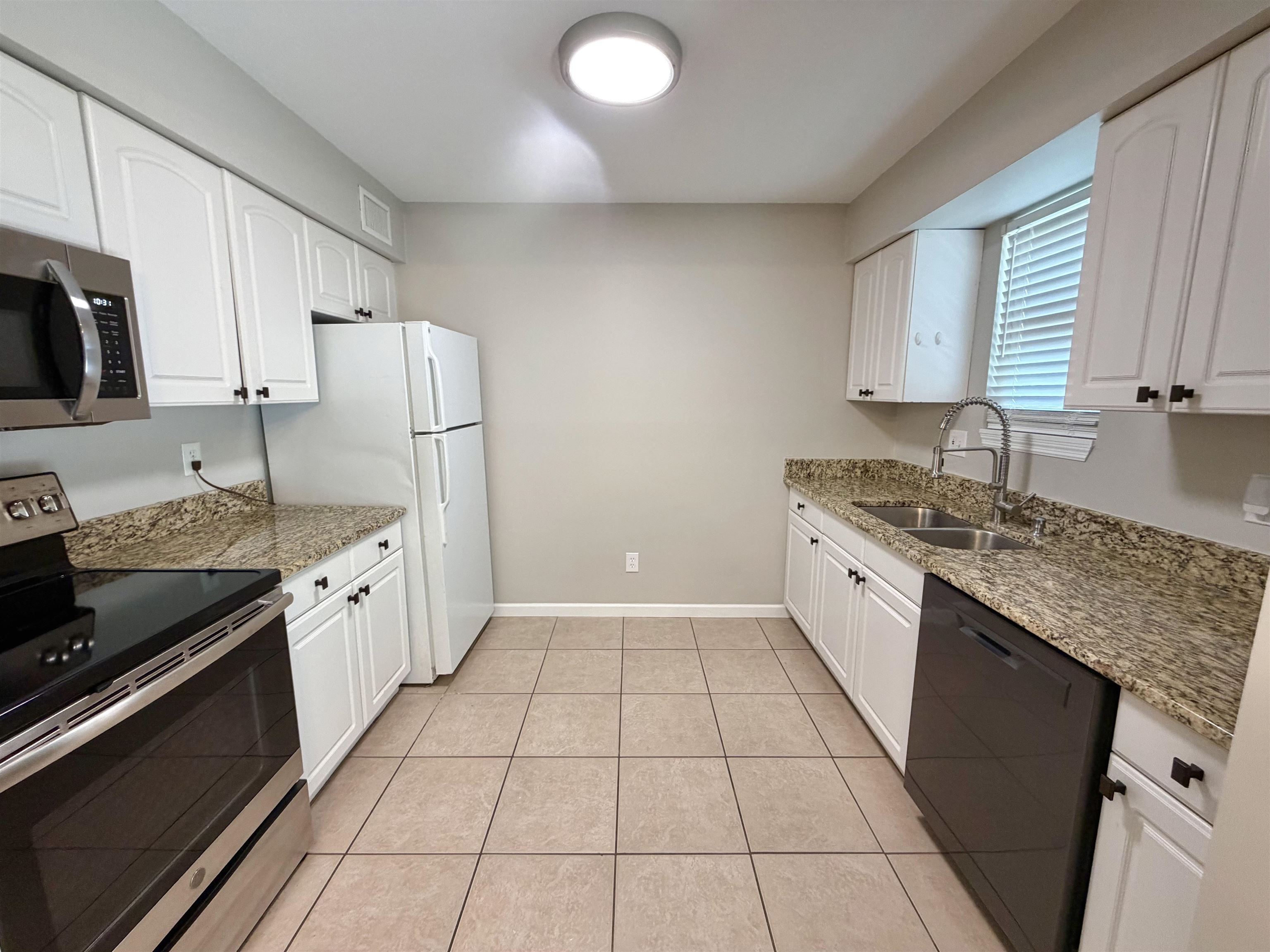 1951 North Meridian Road, Unit 67 Tallahassee, FL 32303 - Photo 5 of 20 Gallery Image 5