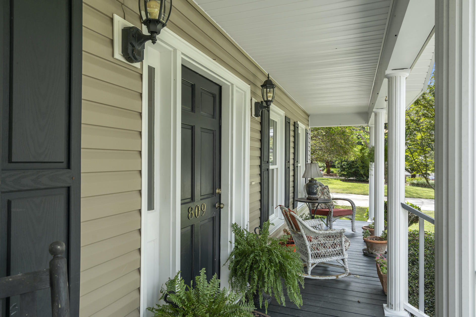 809 Detyens Road Mount Pleasant, SC 29464 - Photo 2 of 40 SDH01108