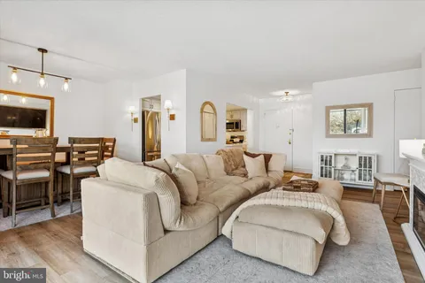 $245,000 | 801 Yale Avenue, Unit 921, Swarthmore, PA 19081