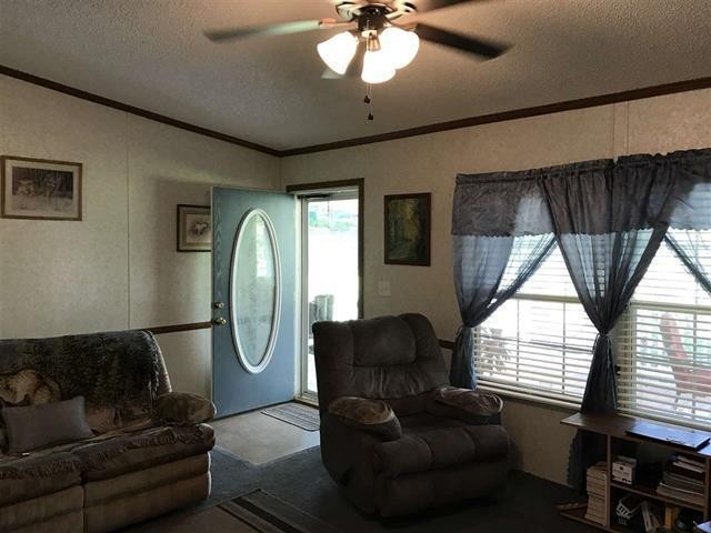 1364 Big Rdg Road Spring City, TN 37381 - Photo 8 of 36 a living room with furniture and a window