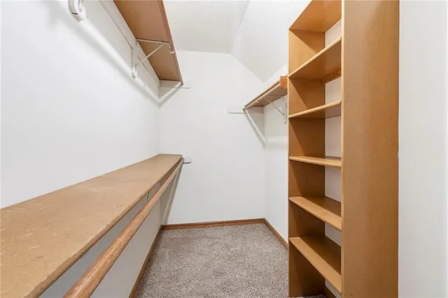 $535,000 | 5826 Oakview, Shawnee, KS 66216