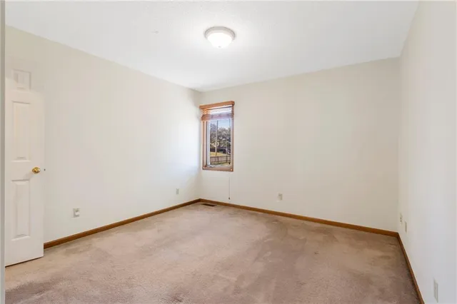 $535,000 | 5826 Oakview, Shawnee, KS 66216