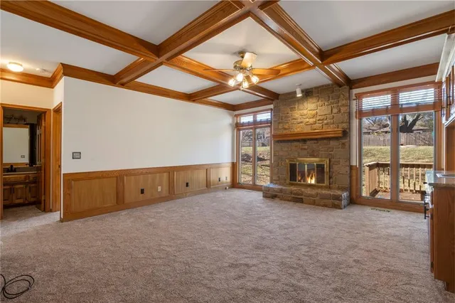 $535,000 | 5826 Oakview, Shawnee, KS 66216