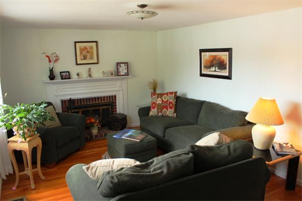 17 Meridian Road Wenham, MA 01984 - Photo 11 of 22 Gallery Image 11