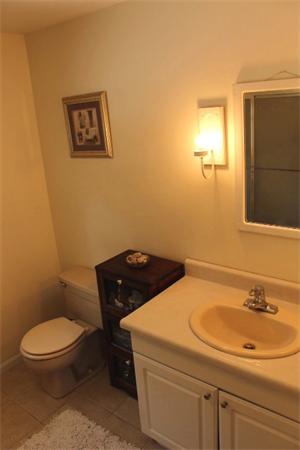 17 Meridian Road Wenham, MA 01984 - Photo 16 of 22 Gallery Image 16