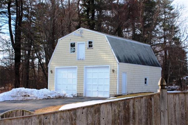 17 Meridian Road Wenham, MA 01984 - Photo 19 of 22 Gallery Image 19
