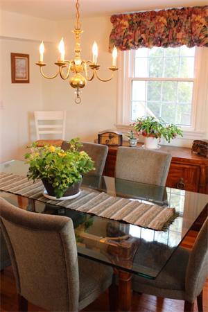 17 Meridian Road Wenham, MA 01984 - Photo 9 of 22 Gallery Image 9