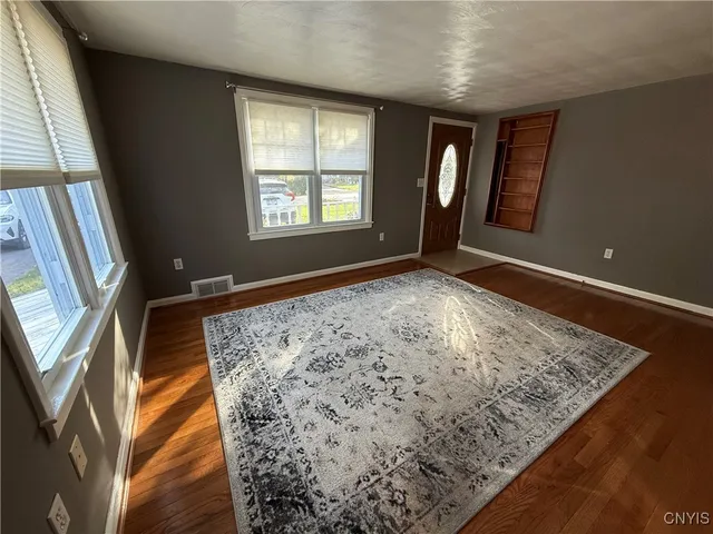 $220,000 | 129 Grove Street, Syracuse, NY 13212