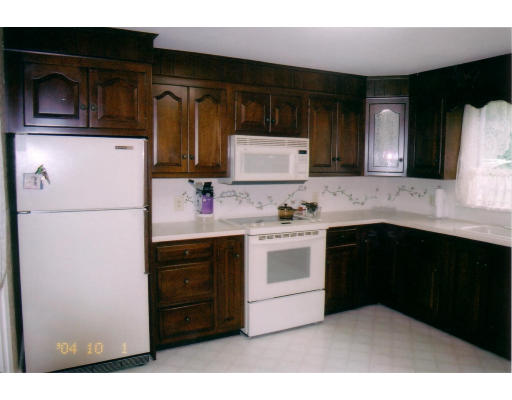 33 Sutherland Road North Attleboro, MA 02760 - Photo 11 of 14 Gallery Image 11