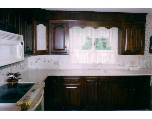 33 Sutherland Road North Attleboro, MA 02760 - Photo 10 of 14 Gallery Image 10