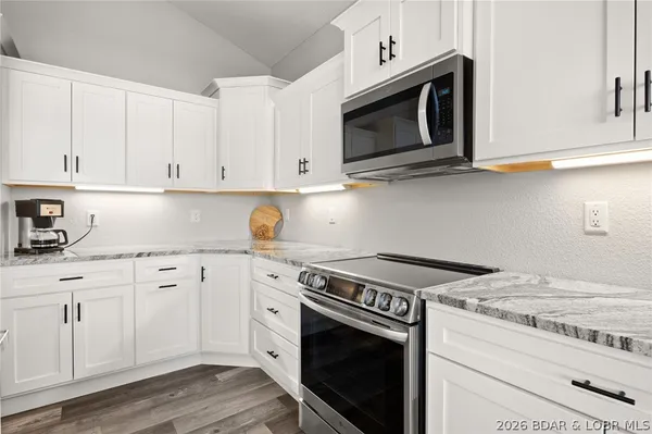 $664,900 | 62 Barolo Lane, Unit 22A, Camdenton, MO 65020