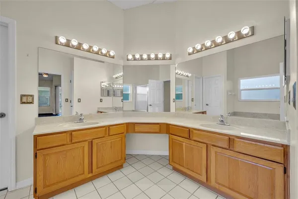 $3,350 | 653 Yorkshire Drive, Oviedo, FL 32765
