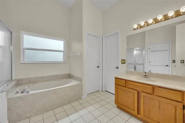 $3,350 | 653 Yorkshire Drive, Oviedo, FL 32765