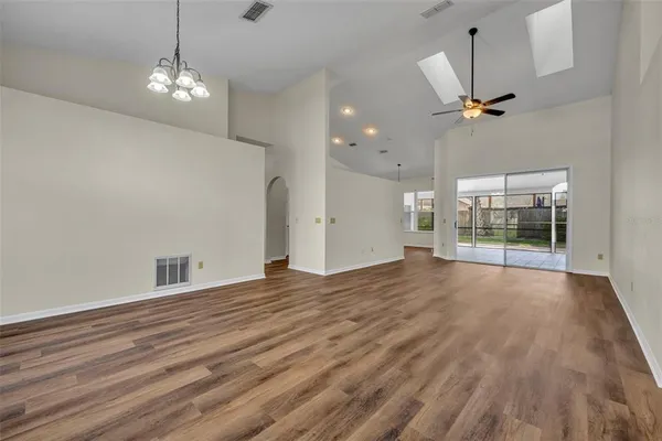 $3,350 | 653 Yorkshire Drive, Oviedo, FL 32765