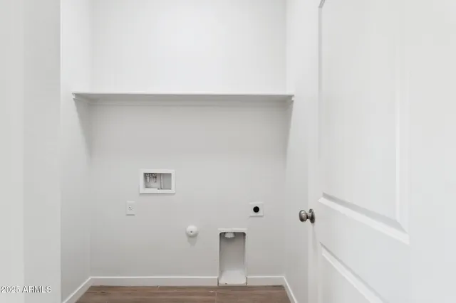a bathroom with a sink vanity and a mirror