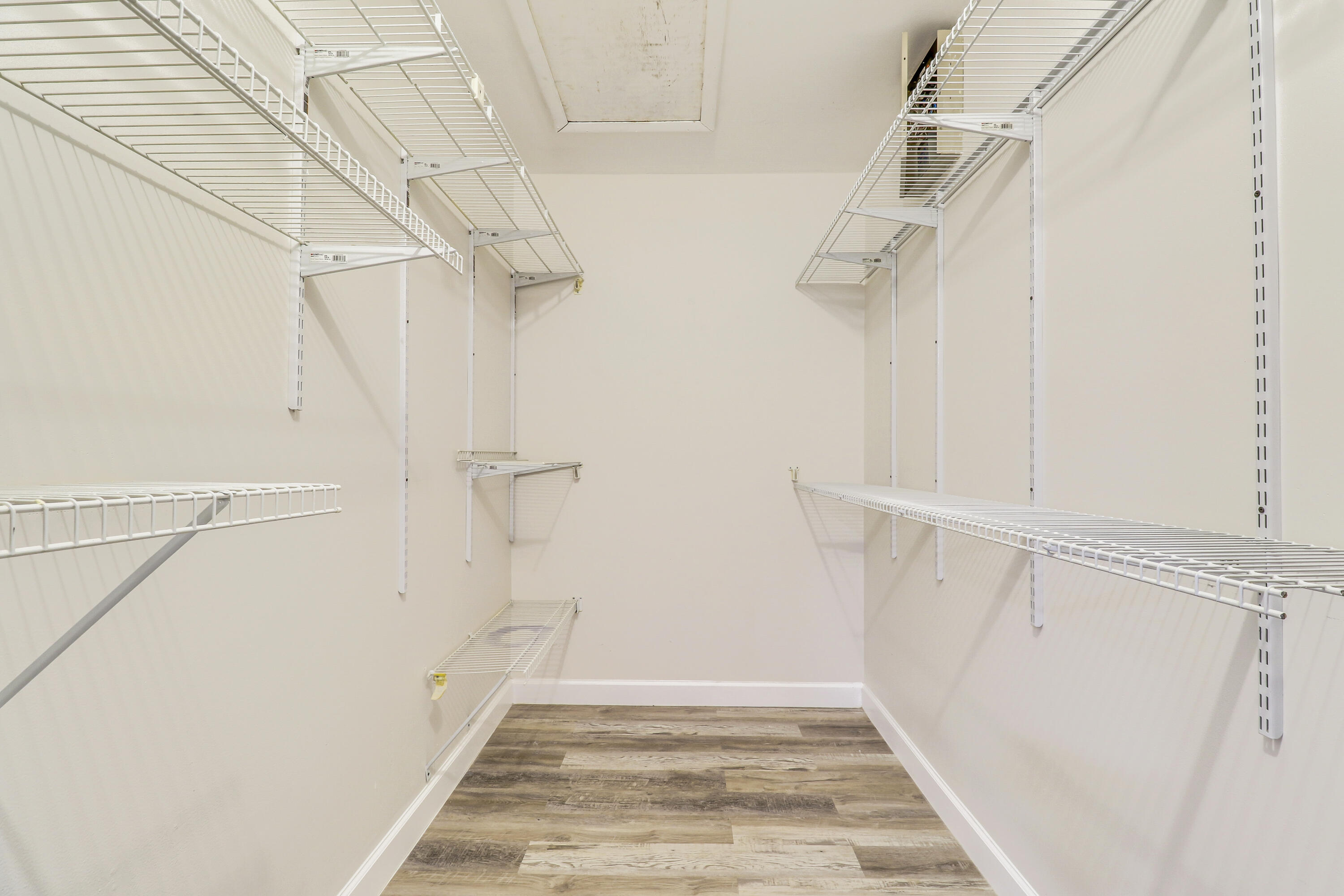6252 Walk Circle Boca Raton, FL 33433 - Photo 15 of 41 Master closet