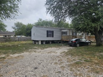 421 Walton Street Pettus, TX 78146 - Photo 13 of 19