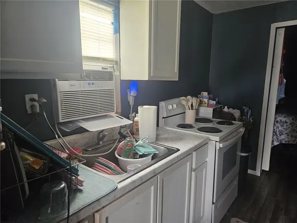 $128,500 | 421 Walton Street, Pettus, TX 78146