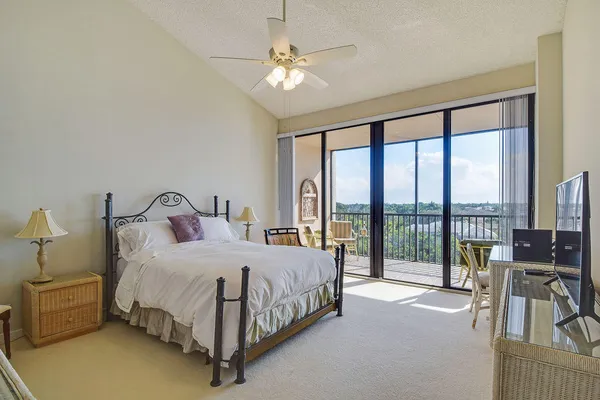 $3,750 | 11370 12 Oaks Way, Unit 614, North Palm Beach, FL 33408