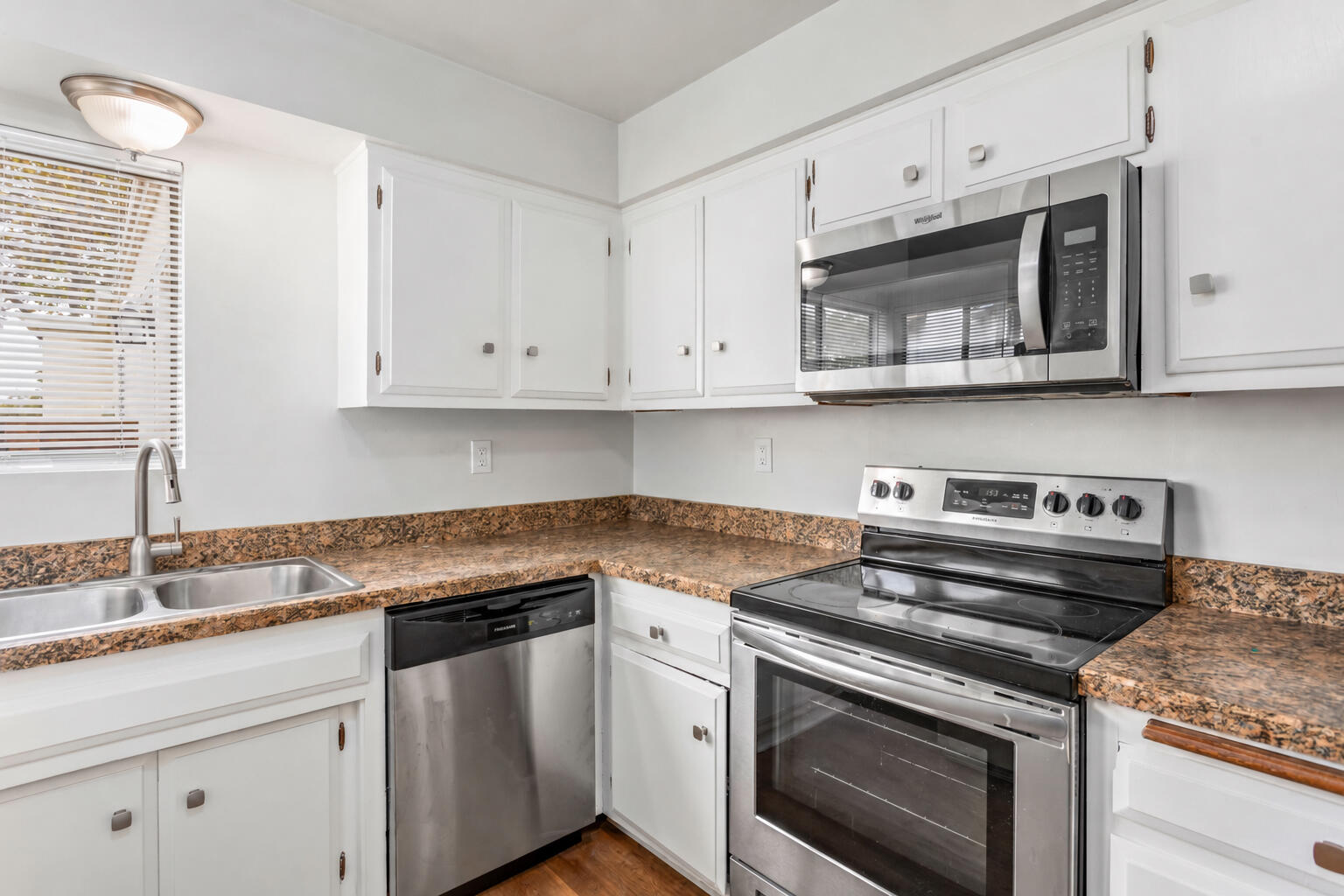 7398 Davenport Road, Unit B Goleta, CA 93117 - Photo 6 of 14 Updated kitchen