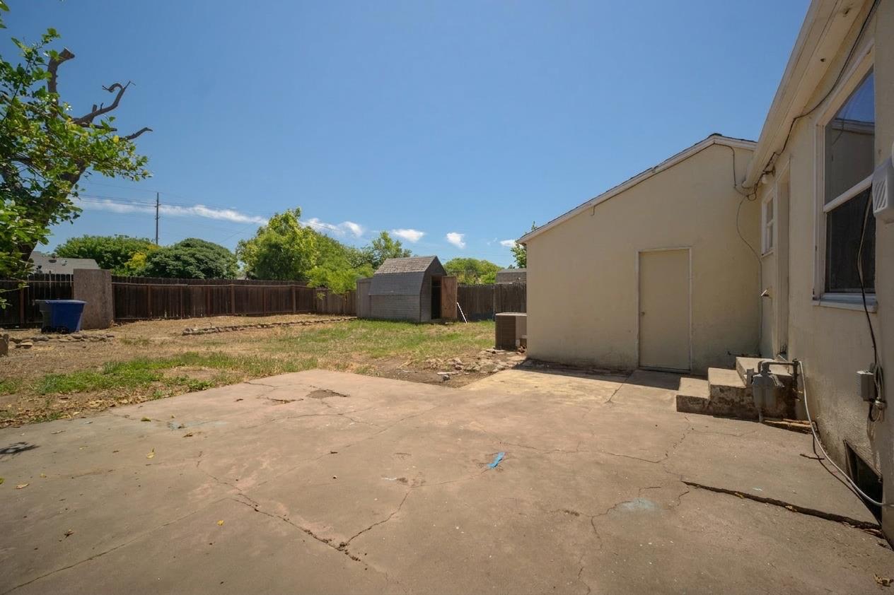 214 Ferguson Avenue Modesto, CA 95354 - Photo 11 of 14 a view of a backyard