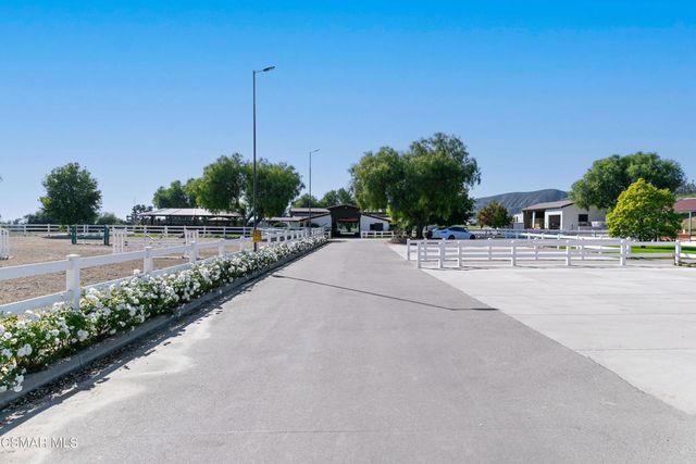 $7,900,000 | 1451 East La Loma Avenue, Somis, CA 93066