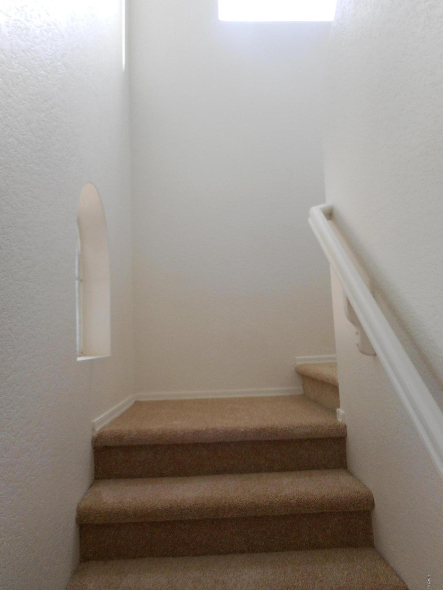 1209 Grenadine Road Phoenix, AZ 85040 - Photo 7 of 18 005