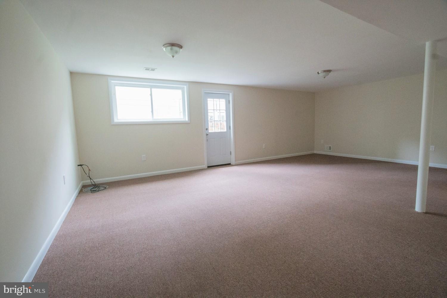 3930 Joliet Street Silver Spring, MD 20906 - Photo 19 of 28 an empty room with windows