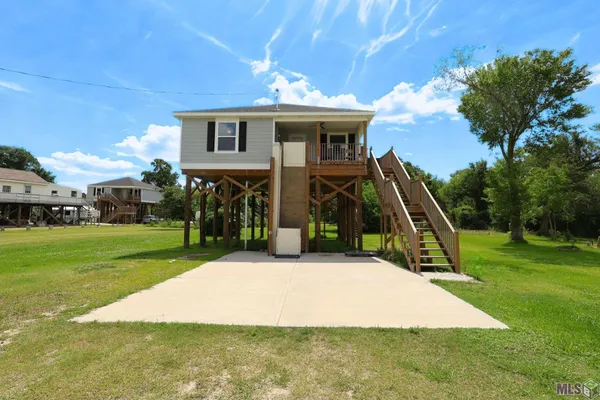 $175,000 | 7285 Grand Caillou Road, Dulac, LA 70353